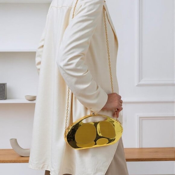 Elegant acrylic geometric shell clutch purse with gold chain for women - Picture 4 of 7